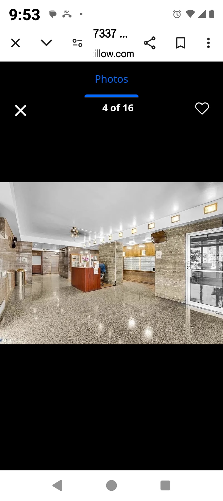 Foyer with security guarded entrance - 7337 S South Shore Dr