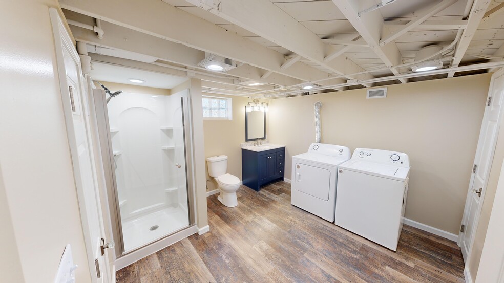 BATHROOM #2/LAUNDRY - 7717 29th Ave