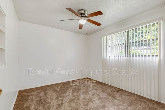 Building Photo - 3828 Freel Rd