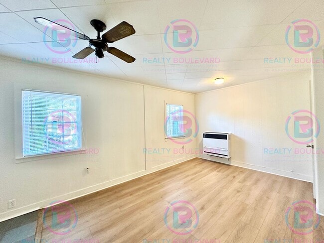 Building Photo - Charming 1-Bedroom Home in Desirable Old Southwest Reno – Lush Yard, Bonus Room & Unique Character!