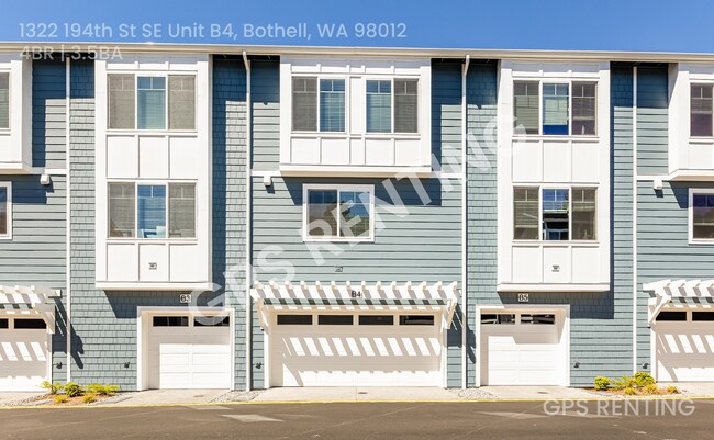 Building Photo - 1322 194th St SE