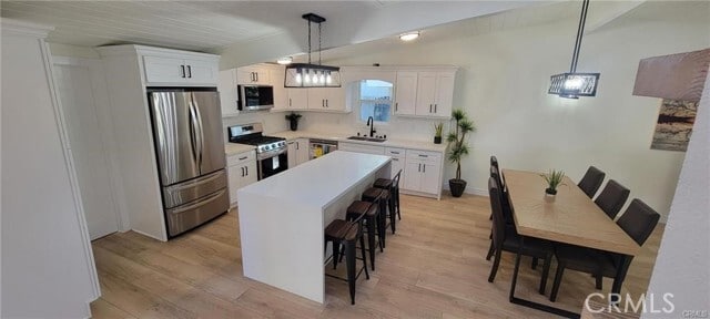 Building Photo - 821 N Mountain View Pl