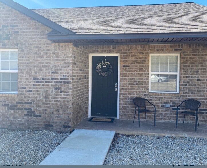 Building Photo - 107 Sweet Gum Trail