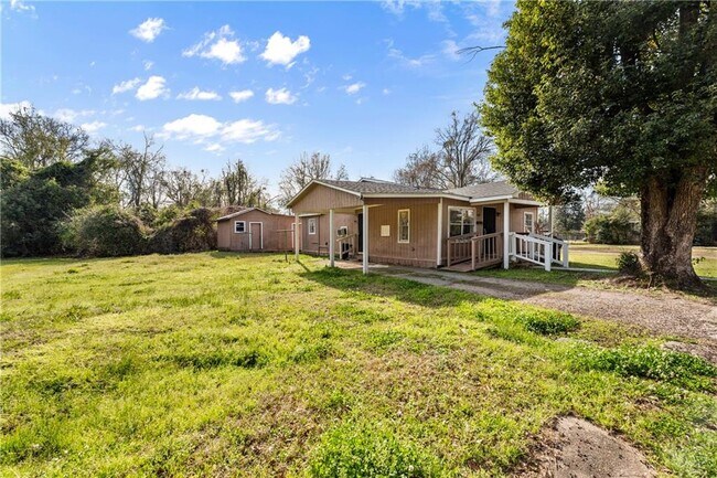 Building Photo - 408 Rawls Ave