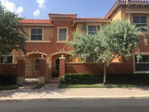 Building Photo - 2205 Clipper Pl