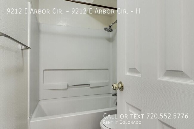 Building Photo - 9212 E Arbor Cir