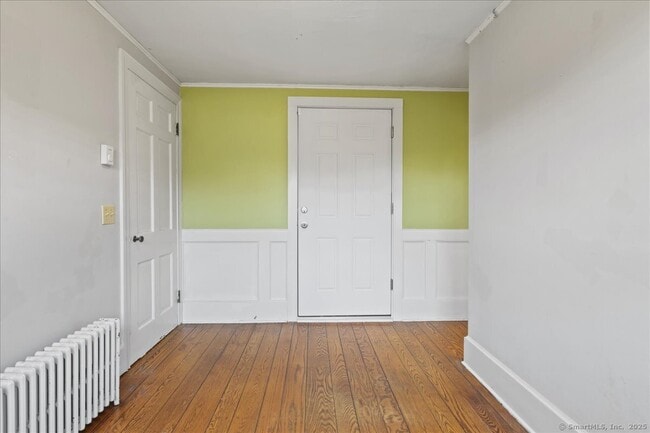 Building Photo - 8 Arlington Heights