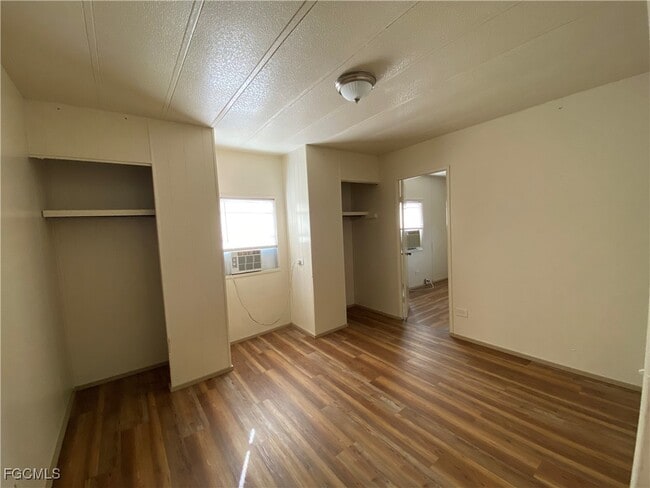 Building Photo - 2331 Gish Ln