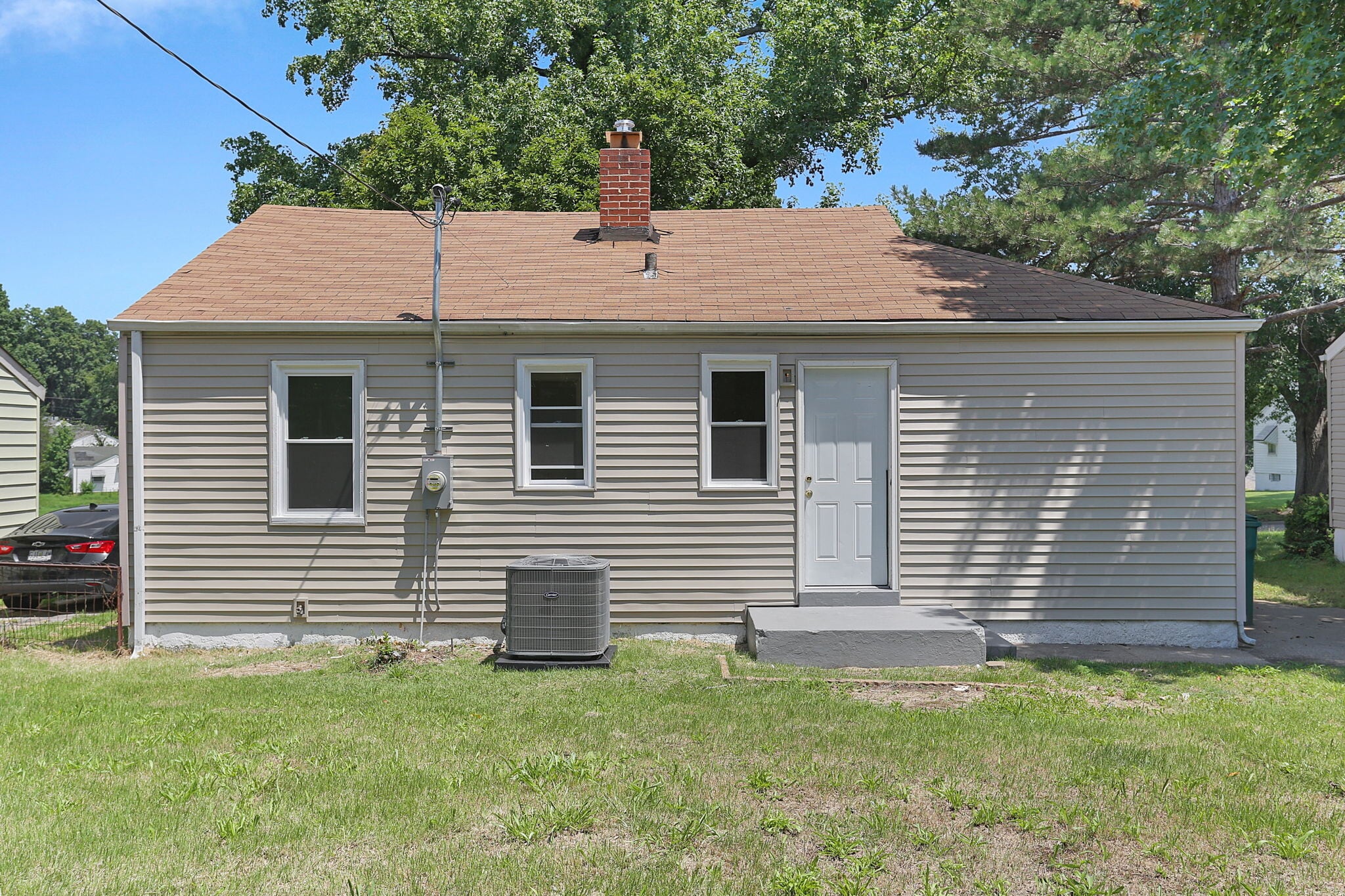 Building Photo - 7552 Mallard Dr