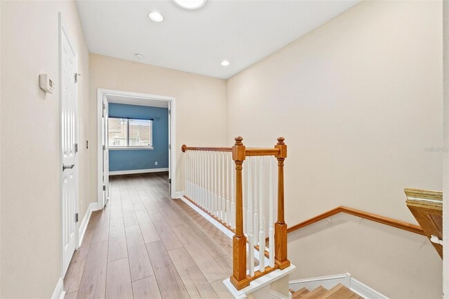 Building Photo - 135 49th Ave N