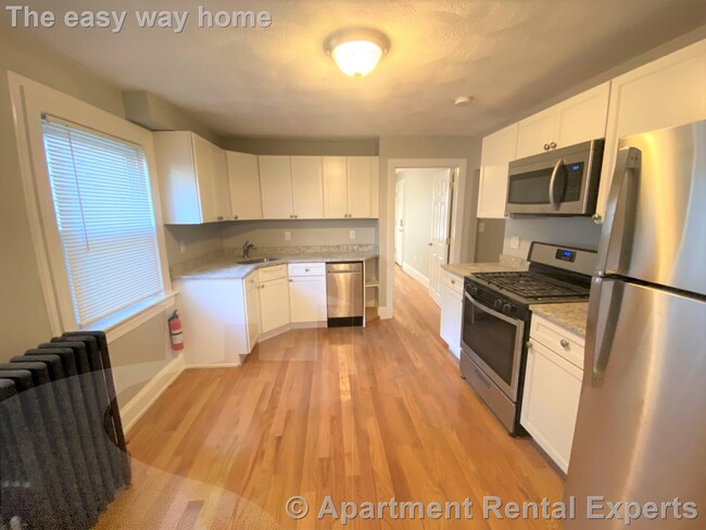Primary Photo - 309 Highland Ave