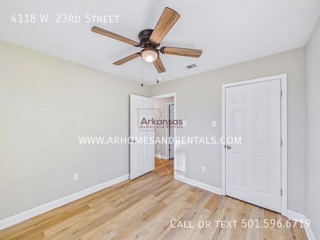 Building Photo - 4118 W 23rd St