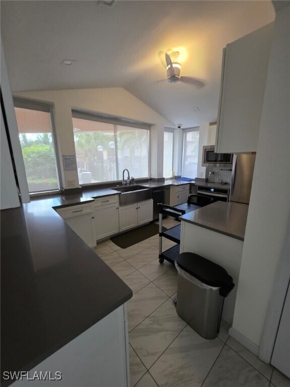 Building Photo - 160 Turtle Lake Ct