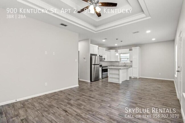 Building Photo - 900 Kentucky St