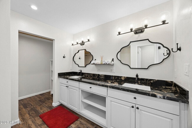 Building Photo - 14436 N Coral Gables Dr