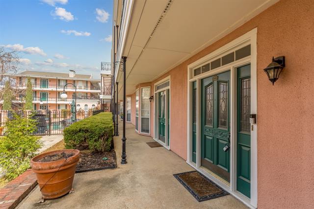 Building Photo - 3208 Cole Ave