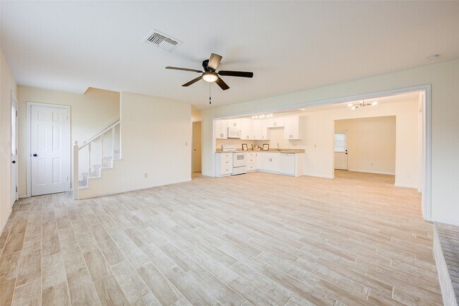 Building Photo - 630 Martin Luther King Rd