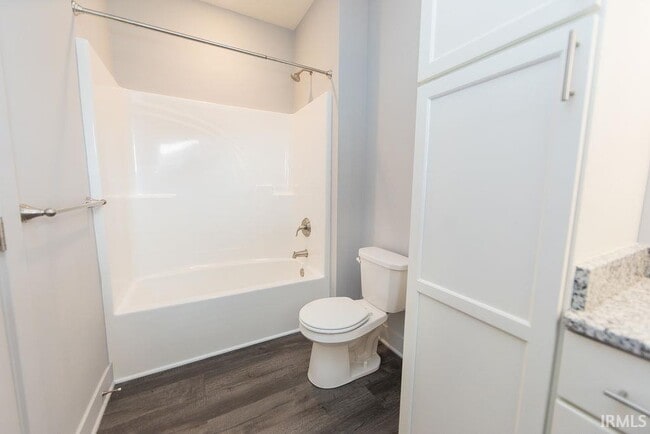 Building Photo - 1115 W Rangeview Cir