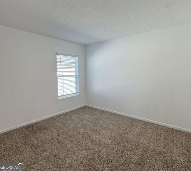 Building Photo - 101 Landing Blvd