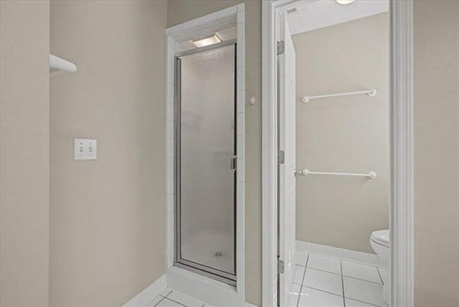 Building Photo - 2 Story Garden Killearn Home