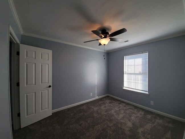 Building Photo - Looking for Cozy Without the Crowd?