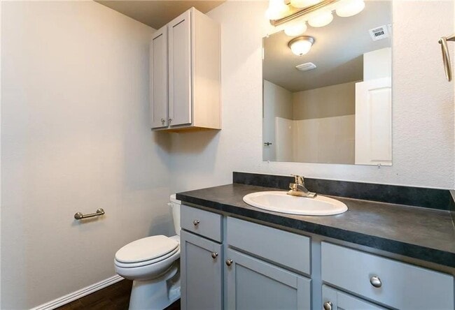 Building Photo - 1743 E Central St