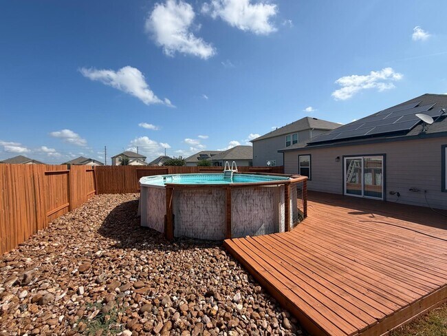 Building Photo - 10133 Pappas Dr
