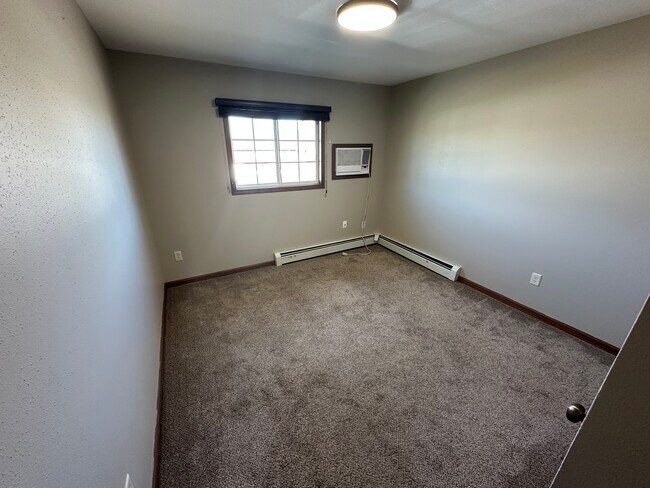 Building Photo - South Park Terrace Fifth Addition Lot 11 B...