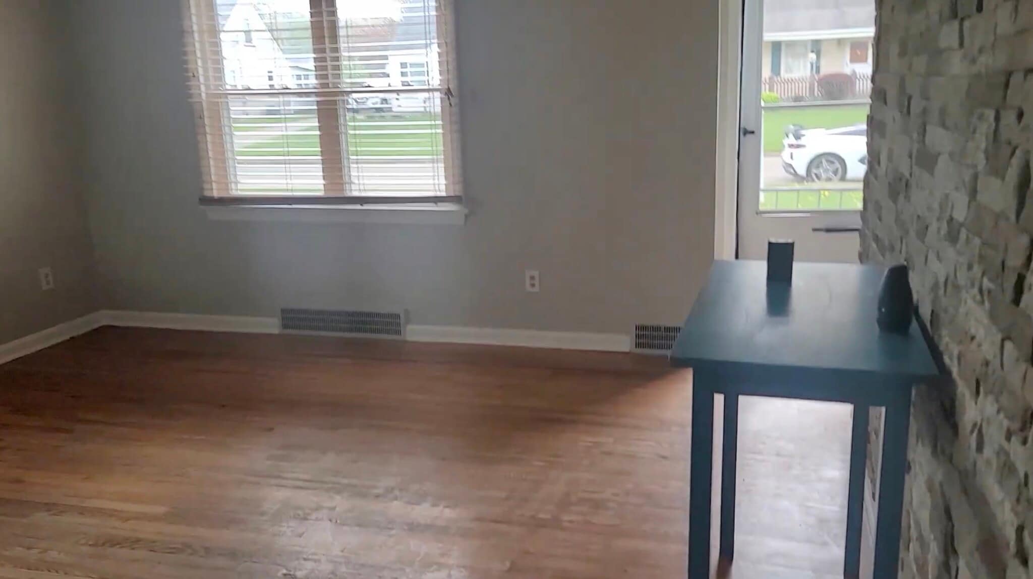 Living room - 35 Grimm Heights Ave