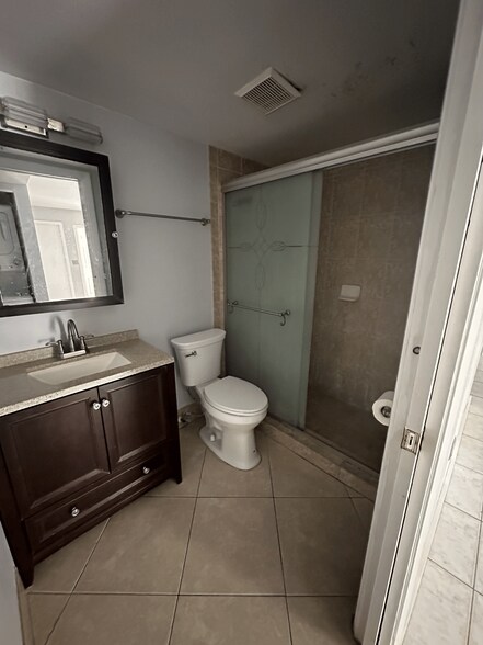 Building Photo - 3720 NW 115th Way