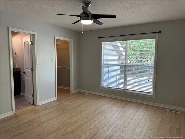 Building Photo - 6913 Timbercroft Ln