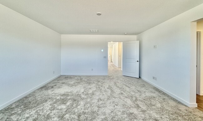 Building Photo - 9874 Lost Horse Ave