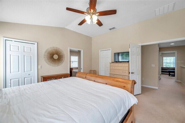 Building Photo - 11144 Oyster Bay Cir