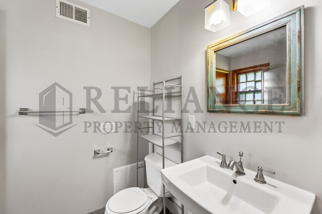 Building Photo - 2131 W 25th St N