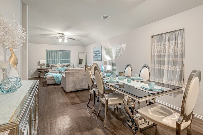 Building Photo - 9921 Spg Crk Rd