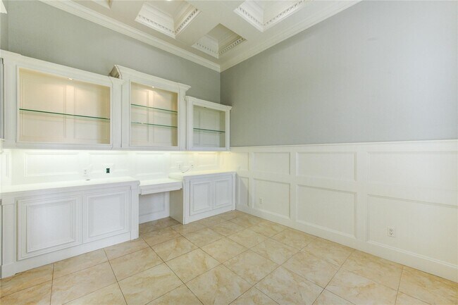 Building Photo - 4011 Westerdale Dr