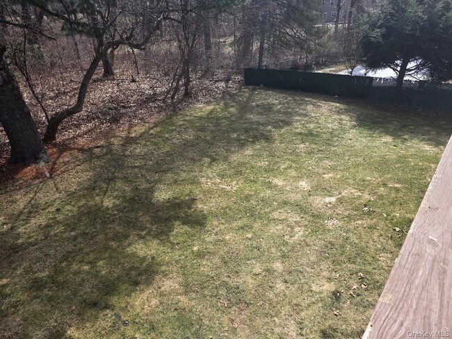 Building Photo - 29 Carriage Hill Ln