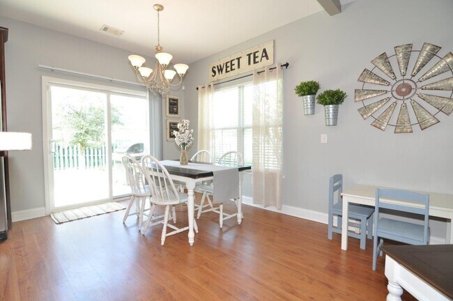 Building Photo - Coming Available!