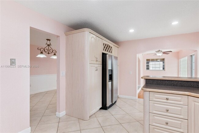 Building Photo - 8970 Johnson St