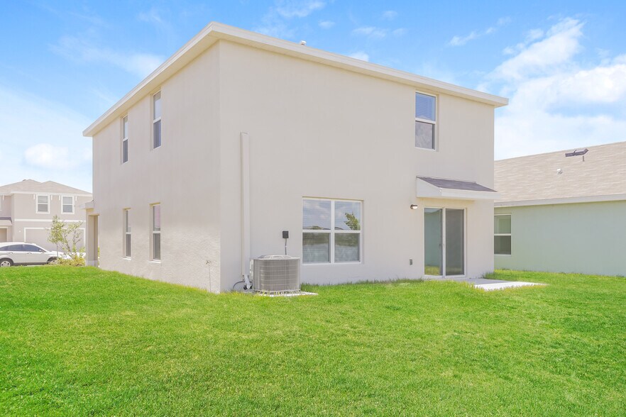 Building Photo - 477 Sunlit Coral St