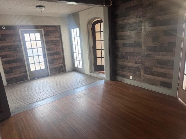 Building Photo - 908 Fitzhugh Ave