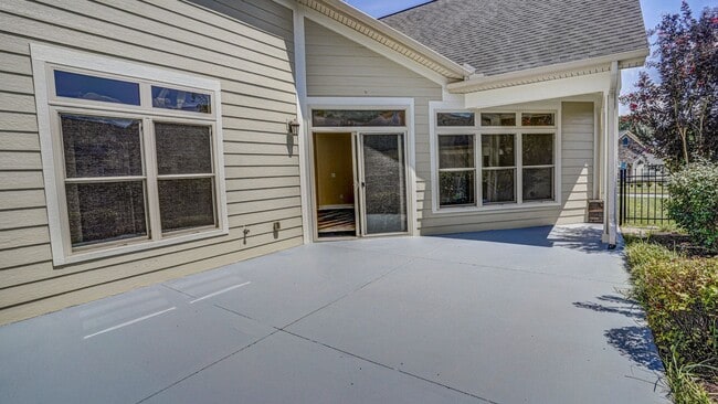 Building Photo - 1440 Hatterdale Farm Rd