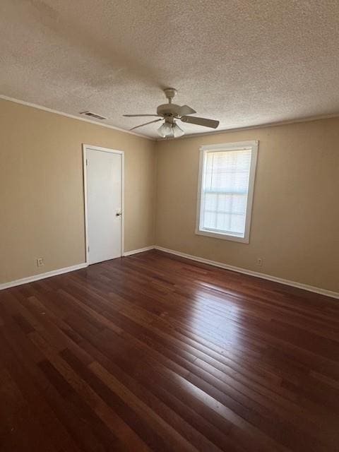 Building Photo - 1518.5 Albany St