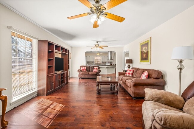 Building Photo - 139 Nantachie Dam