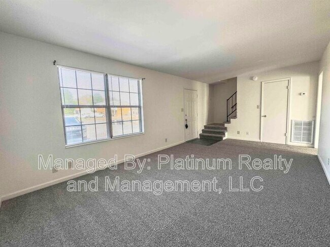 Building Photo - 1603 Minglewood Dr