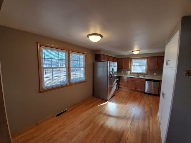 Building Photo - 3 bedroom Northside ranch