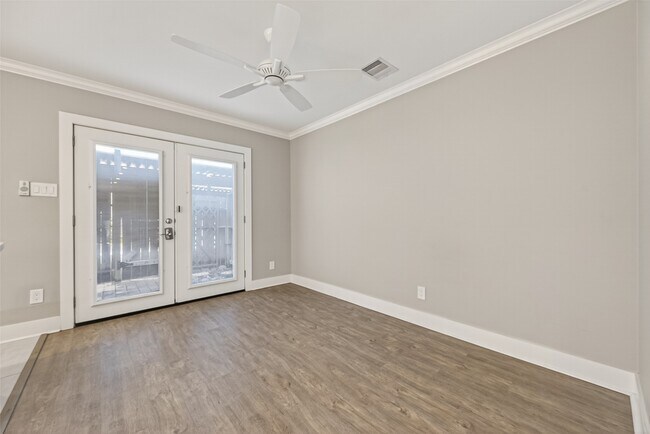 Building Photo - 1805 Witte Rd
