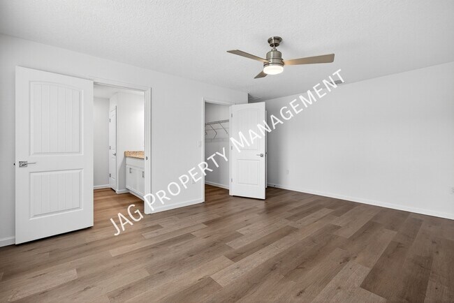 Building Photo - 251 Vin Rose Cir SE