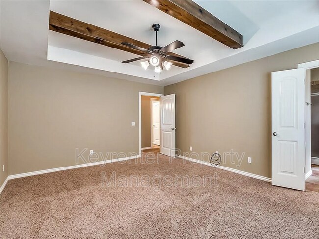 Building Photo - 16501 Moorgate Ln