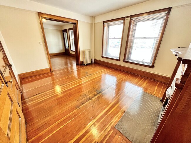 IMG_1082 - Cross Apartments